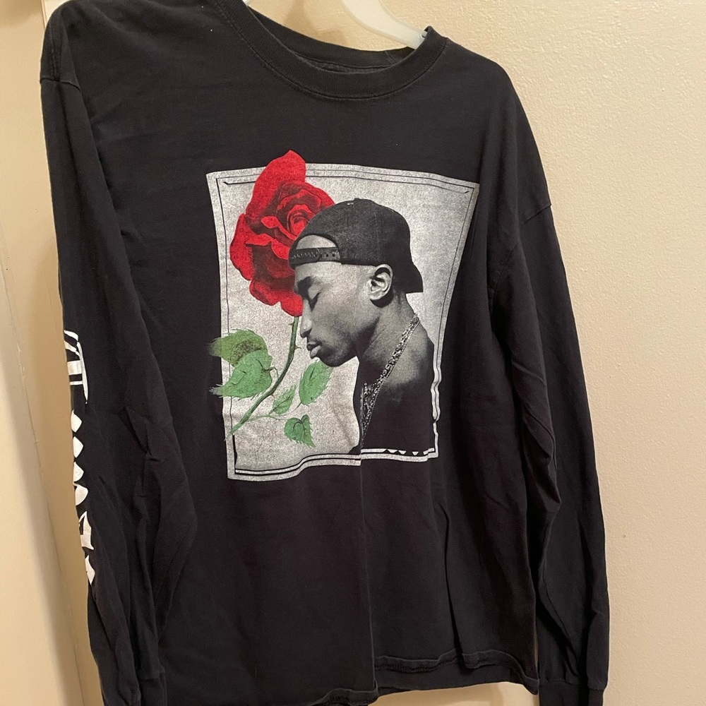 2pac long sleeve shirt